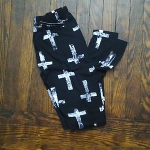 Four Season Cross Printed Leggings BRAND NEW